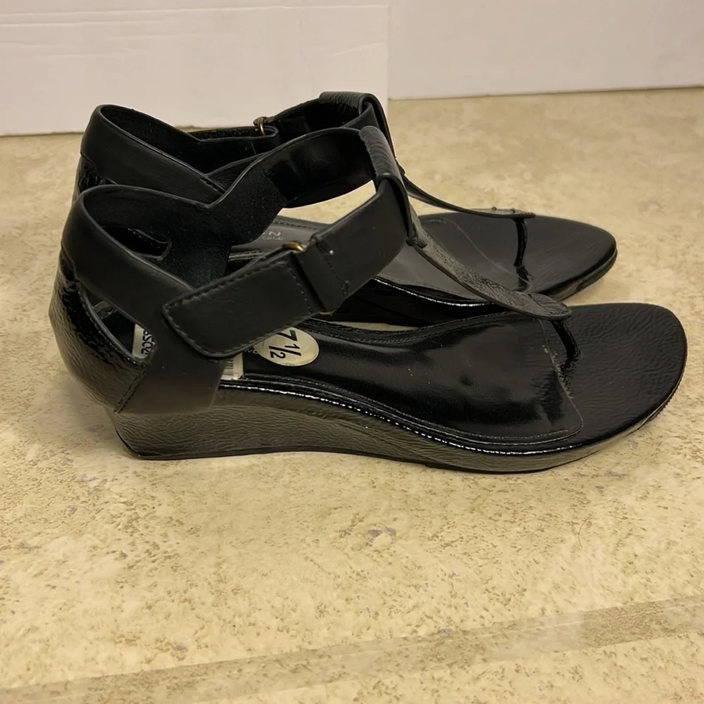 Women's sandals - Reaction by Kenneth Cole - Picture 3 of 7